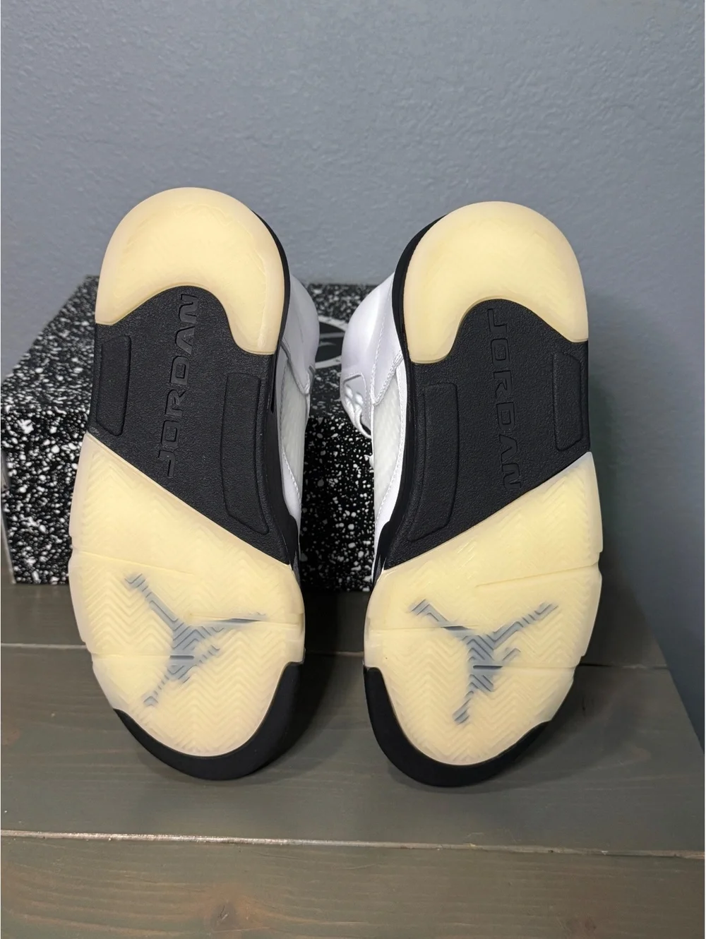 Jordan 5 Retro Reverse Metallic